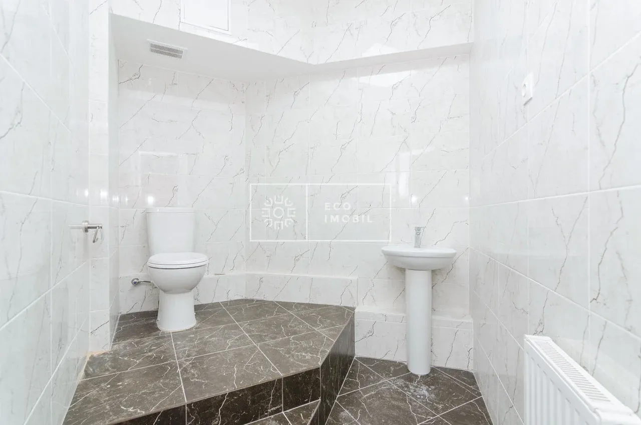 1-bedroom office, 180 m² — Image 2