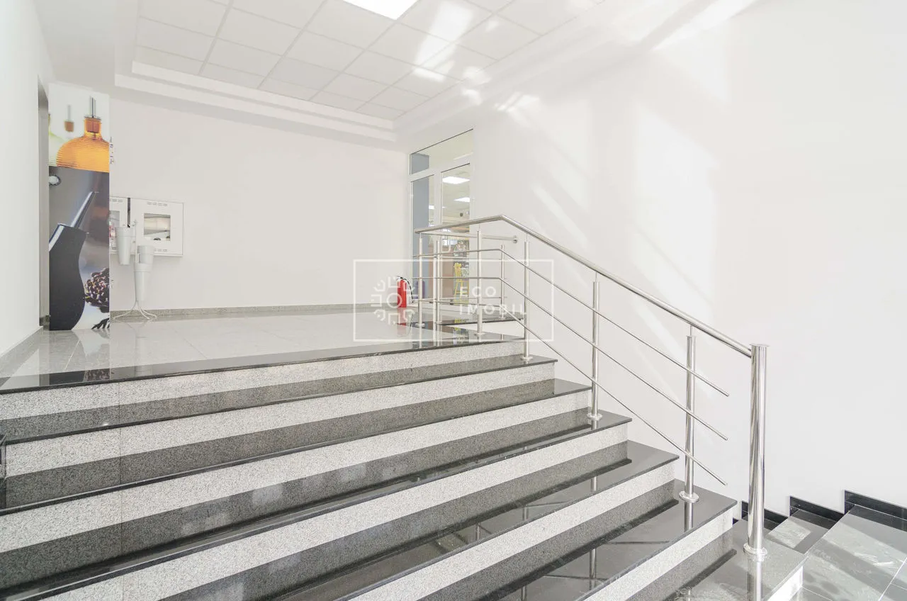 1-bedroom office, 180 m² — Image 4