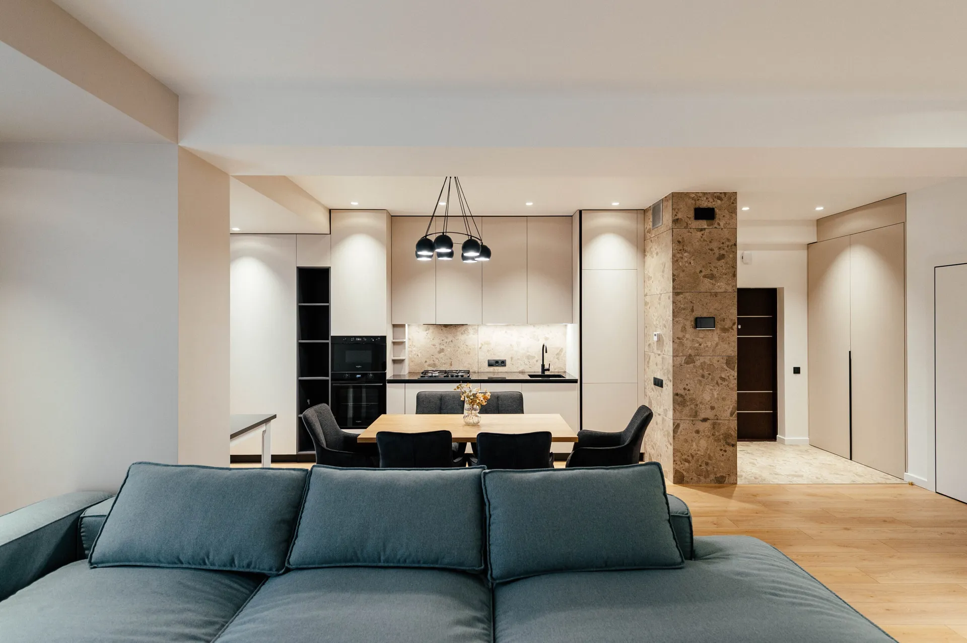 2-camere apartament, 88 m² — Imagine 1