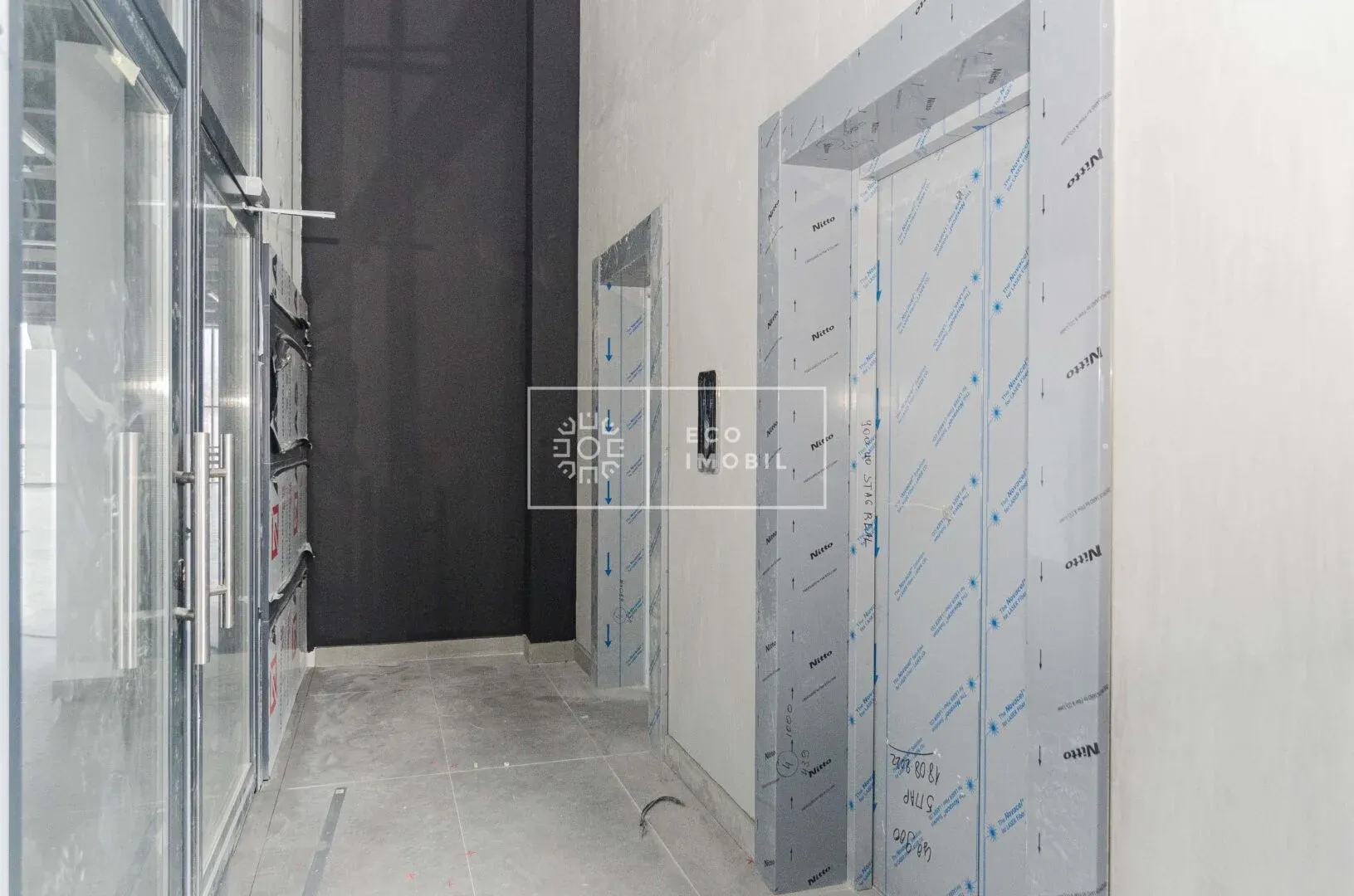 1-bedroom office, 1 000 m² — Image 2