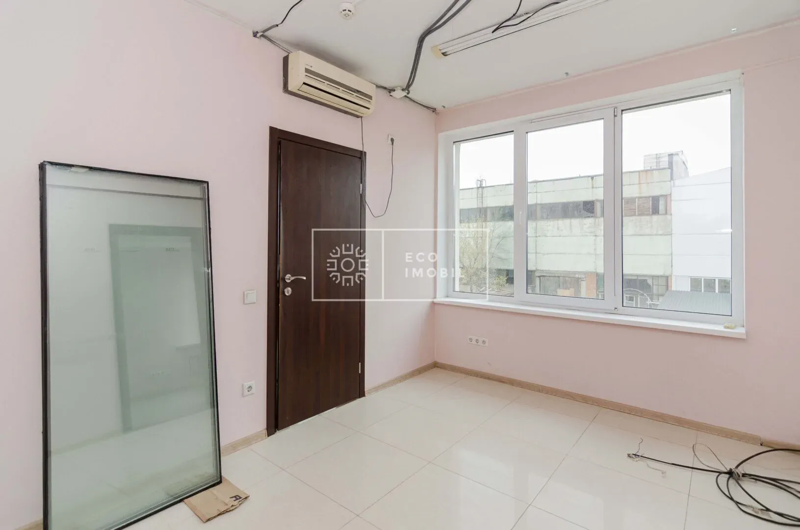 3-bedroom office, 198 m² — Image 4