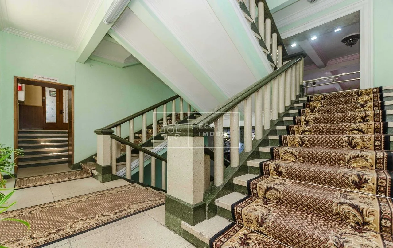 1-camere birou, 18 m² — Imagine 4