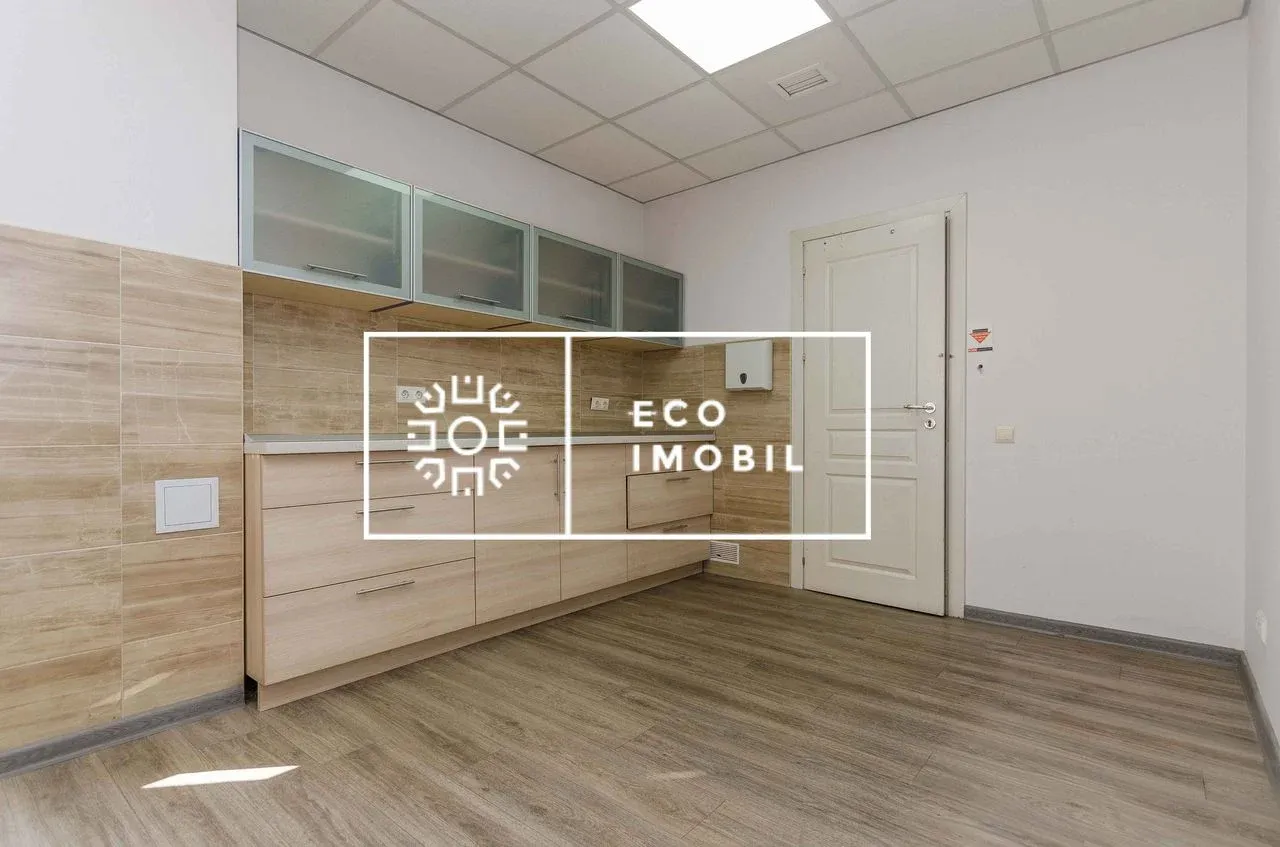 1-bedroom office, 590 m² — Image 2