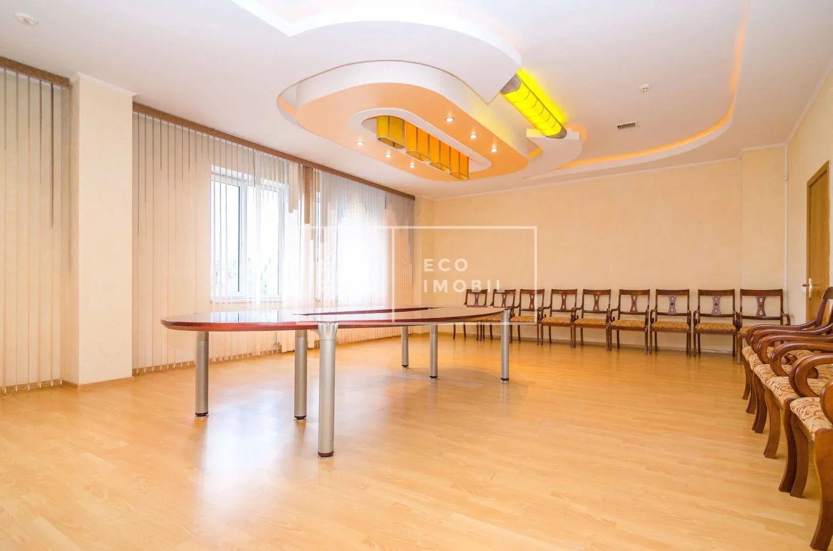 1-bedroom office, 55.6 m² — Image 3