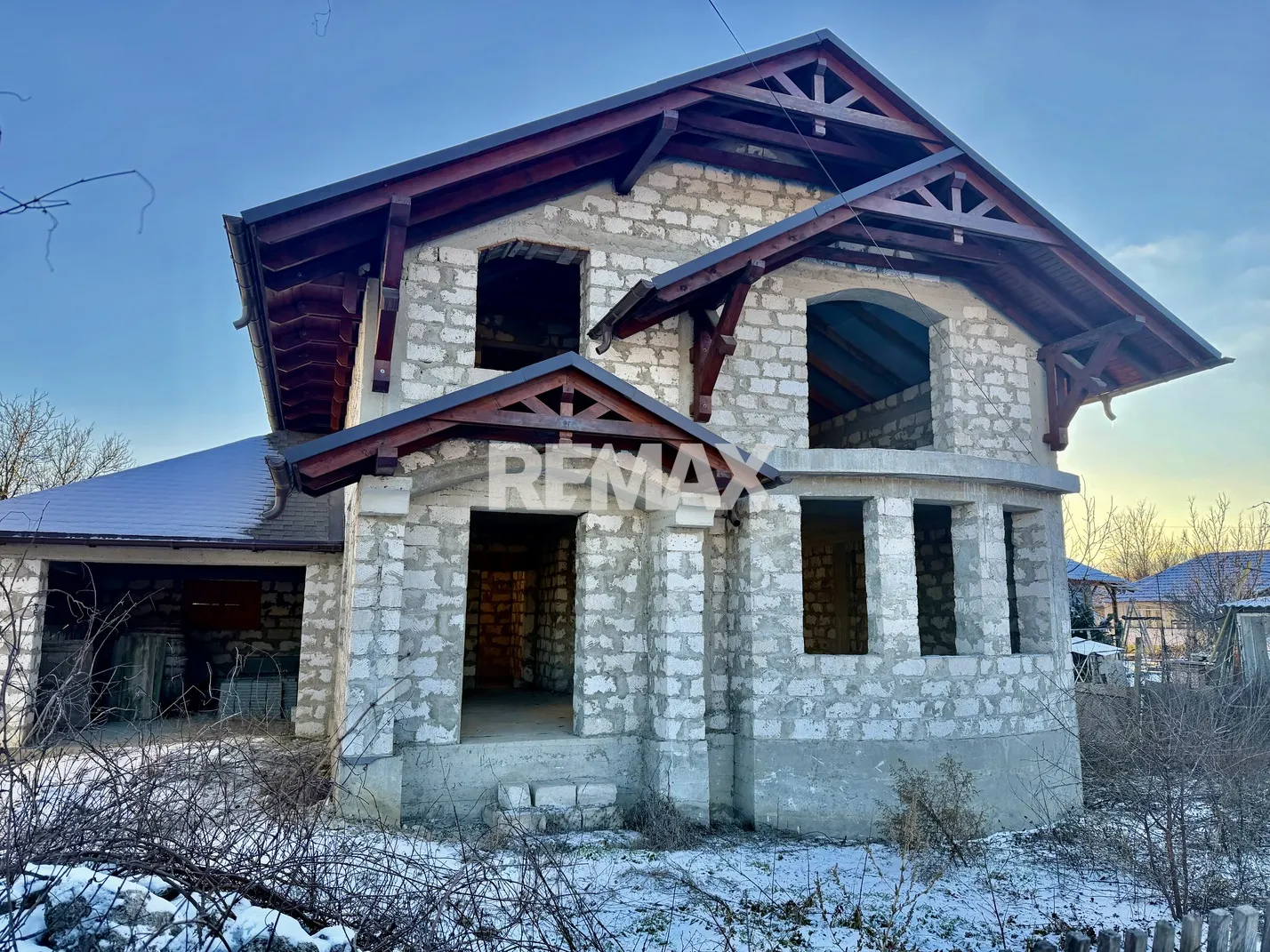 2-floor house, 180 m² — Image 3