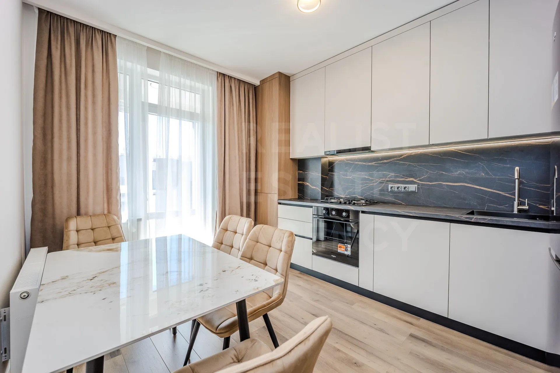 2-комнатная квартира, 65 м² — Изображение 2