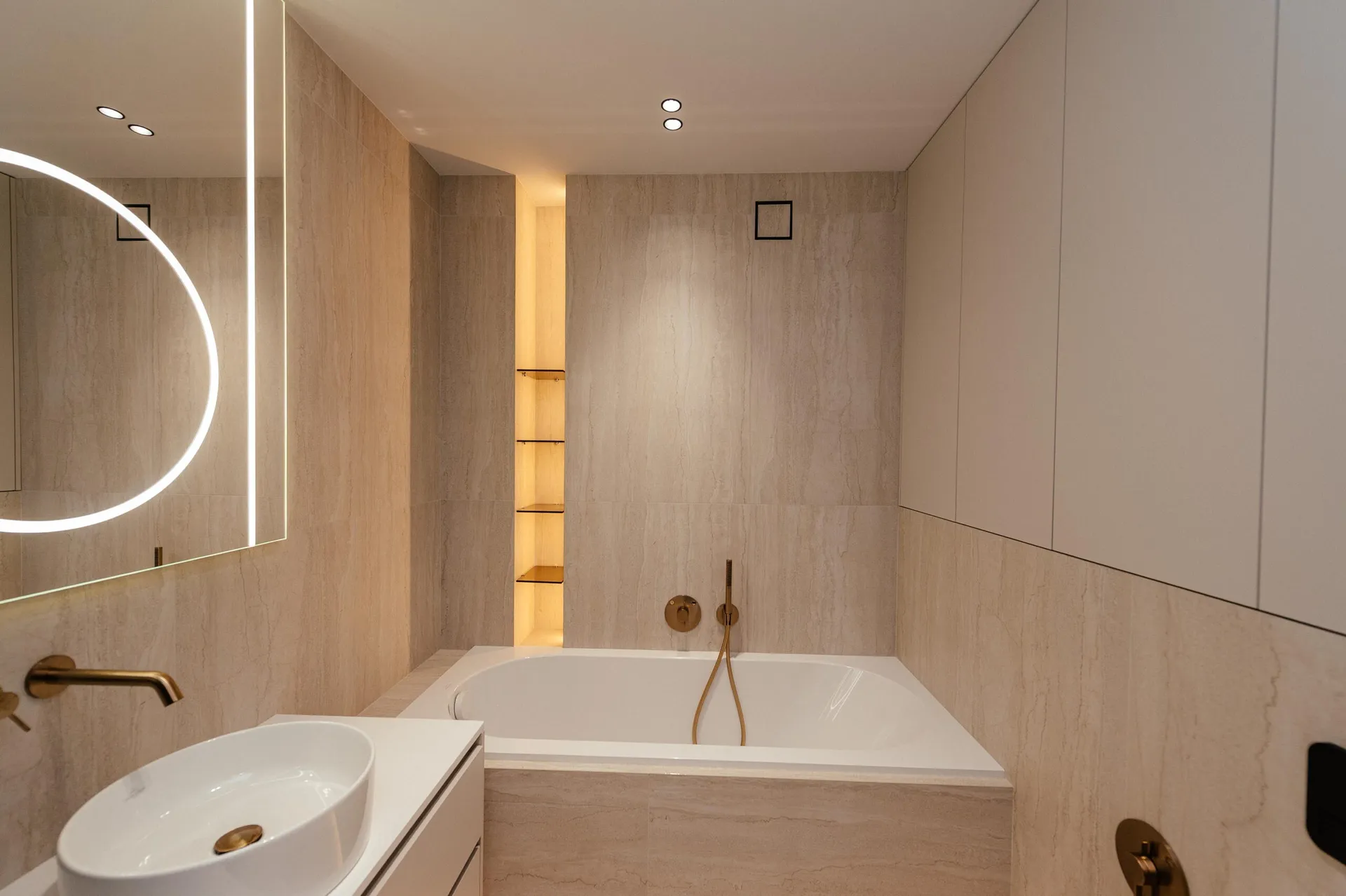 2-комнатная квартира, 75 м² — Изображение 4