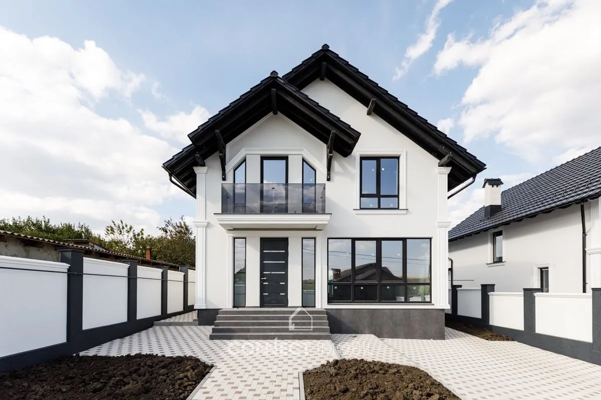 2-floor house, 4 rooms, 160 m² — Image 1