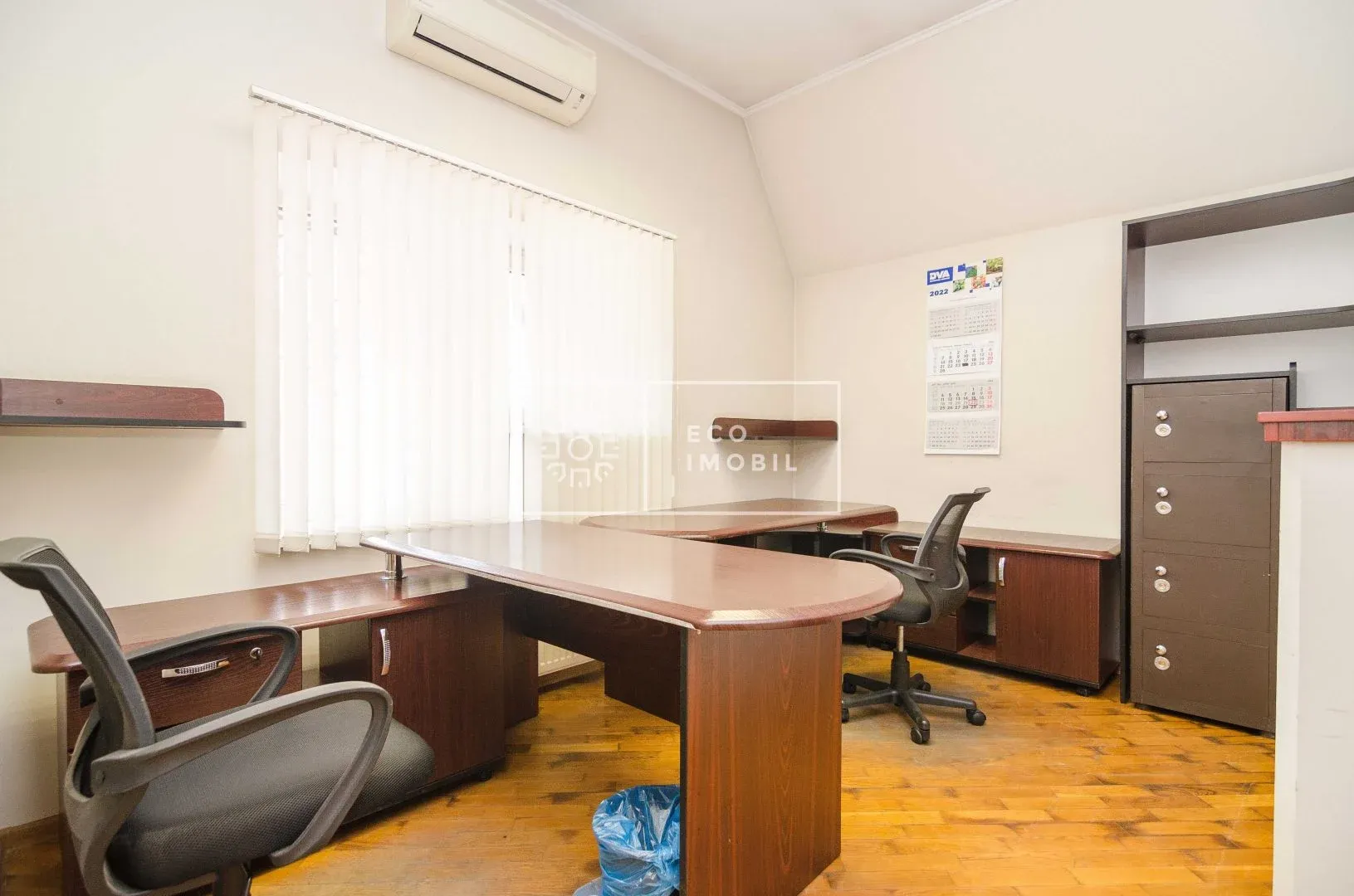 3-camere birou, 75 m² — Imagine 1