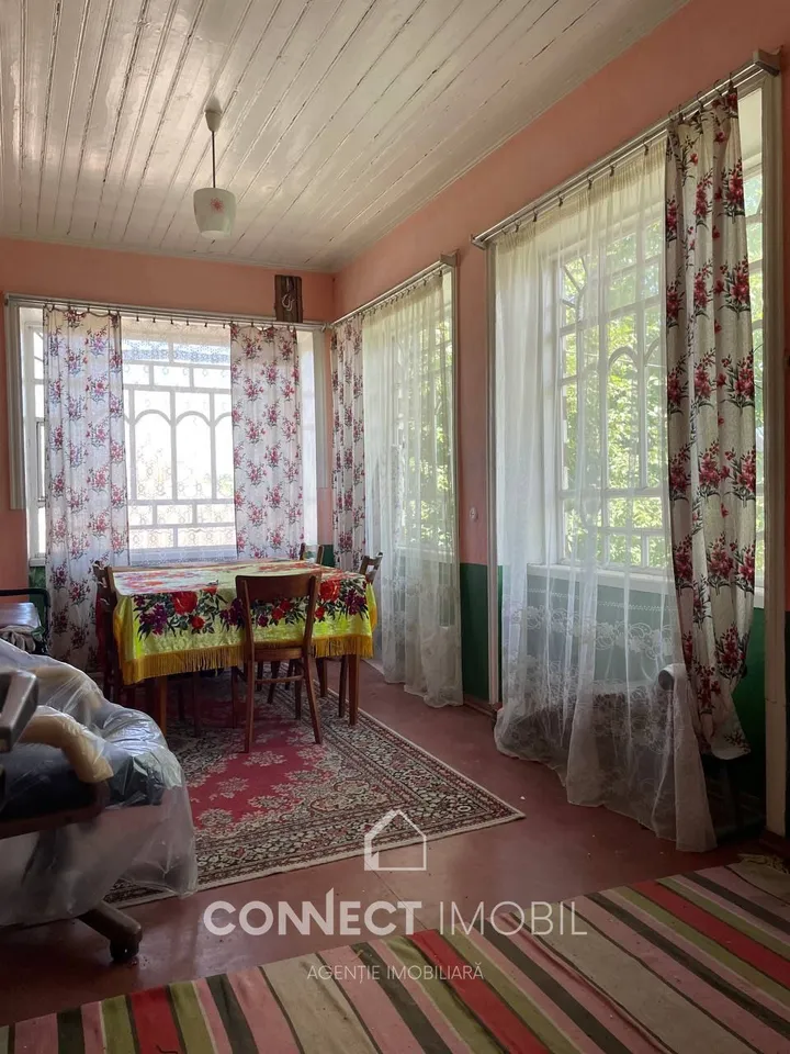 1-этажный дом, 4 комнаты, 140 м² — Изображение 2