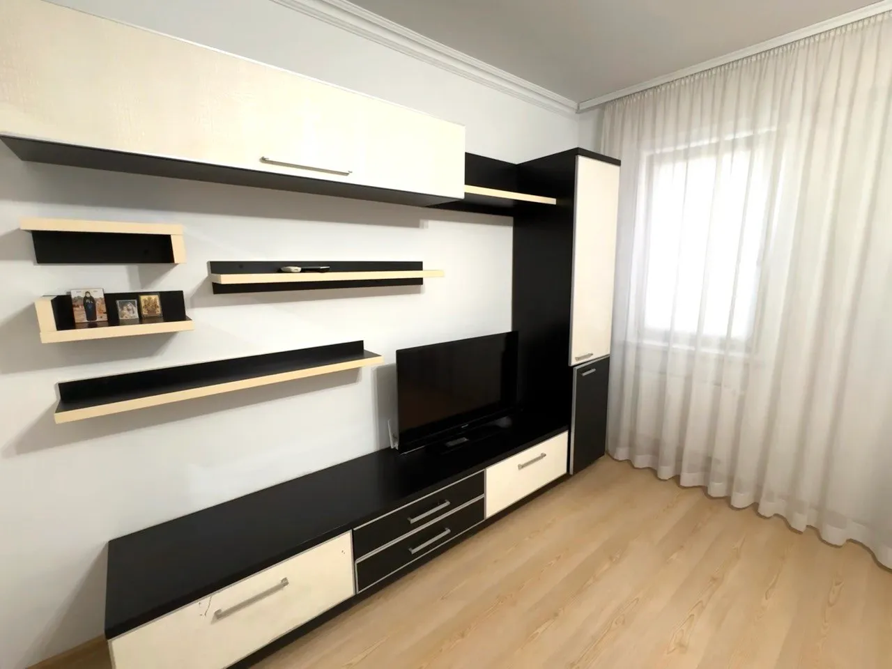 1-camere apartament, 48 m² — Imagine 1