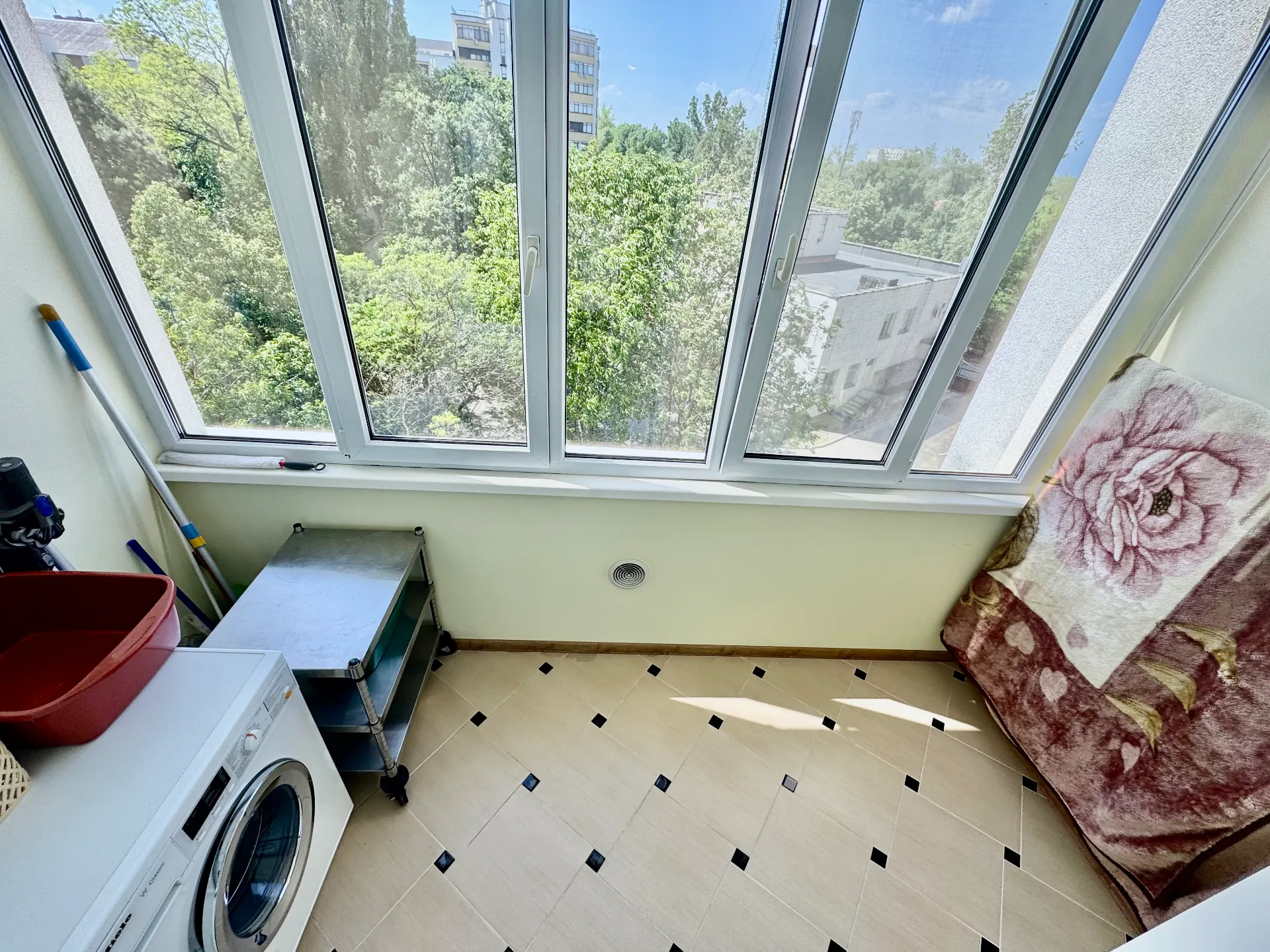 1-комнатная квартира, 65 м² — Изображение 7
