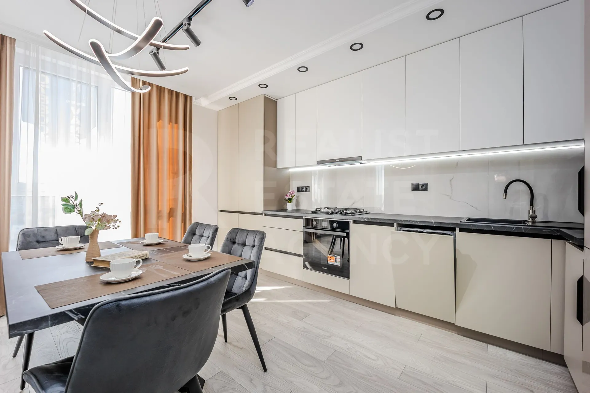 2-комнатная квартира, 64 м² — Изображение 2