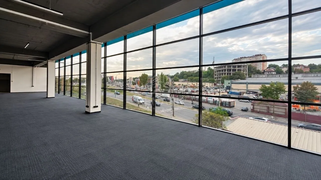 Birou, 305 m² — Imagine 4