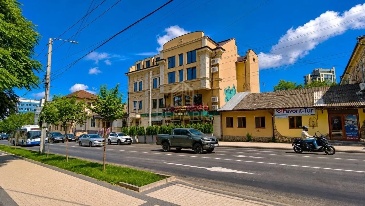 Spațiu comercial, 43 m² — Imagine 1
