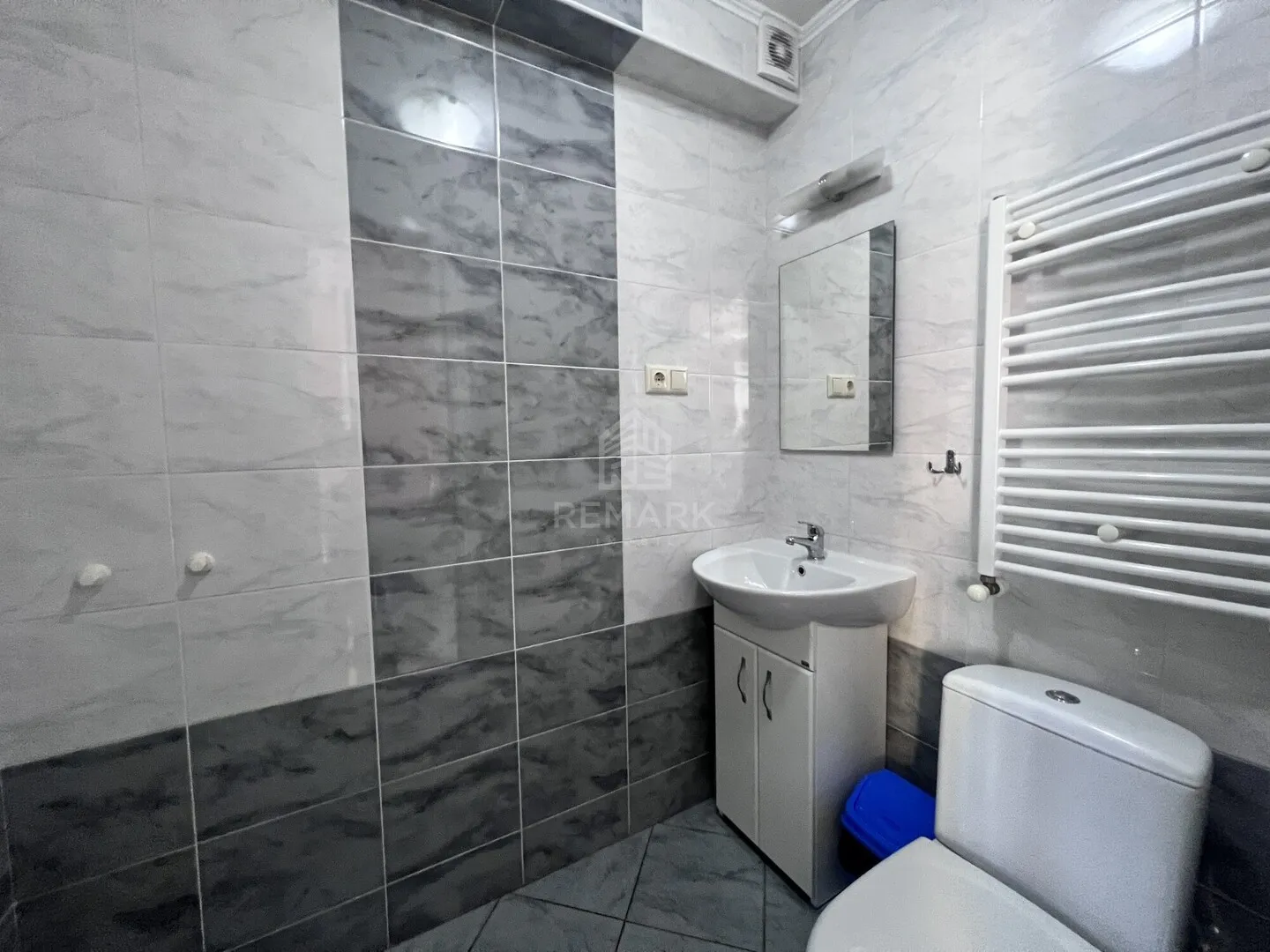 Spațiu comercial, 350 m² — Imagine 4
