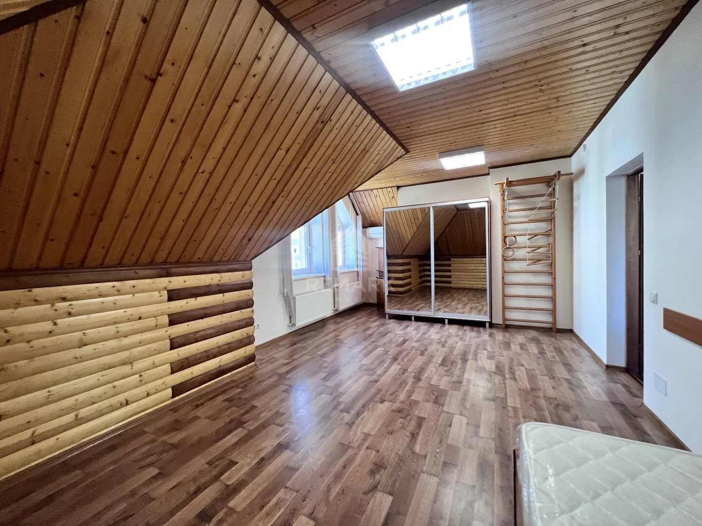 Spațiu comercial, 350 m² — Imagine 3
