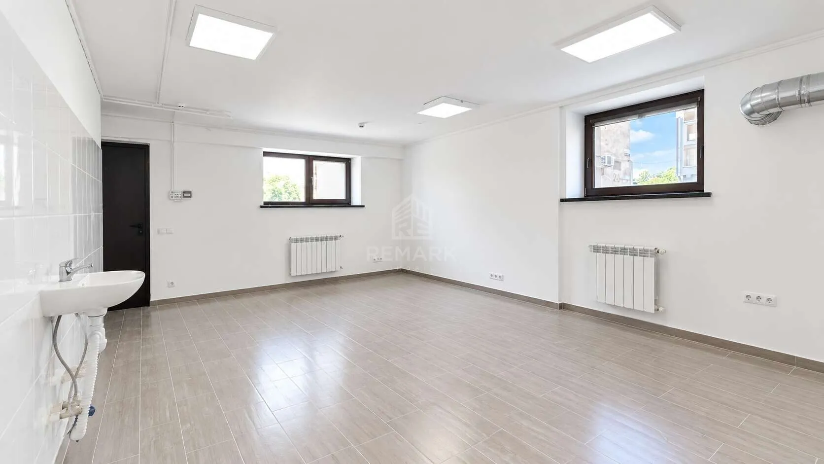 Spațiu comercial, 60 m² — Imagine 4