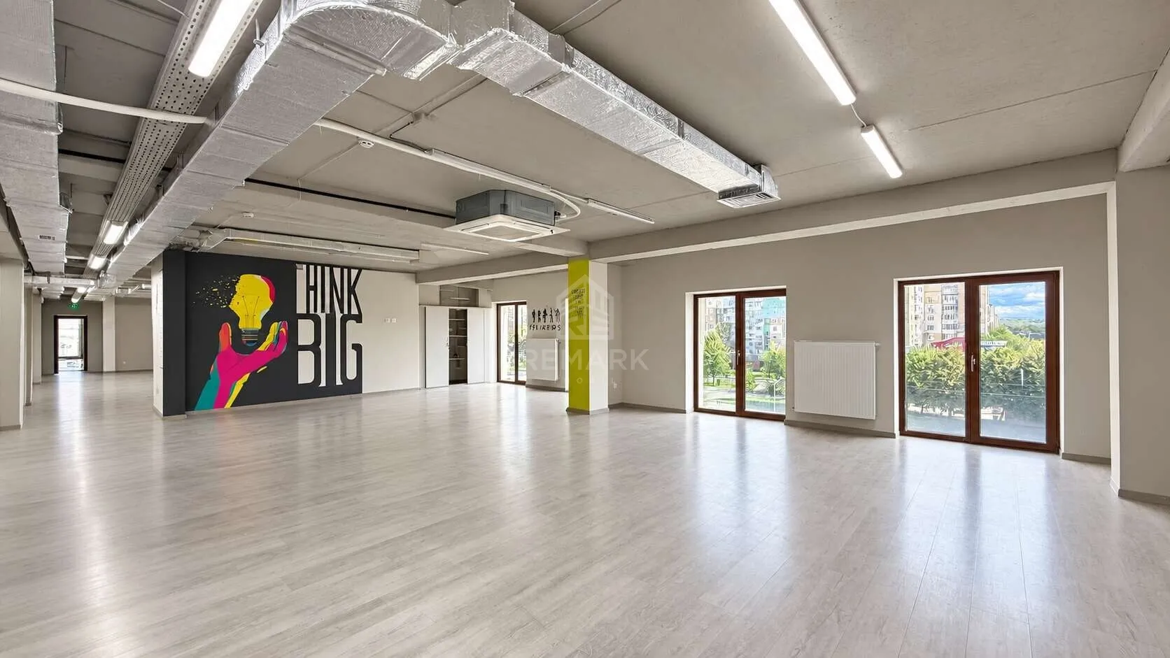 6-camere birou, 400 m² — Imagine 1