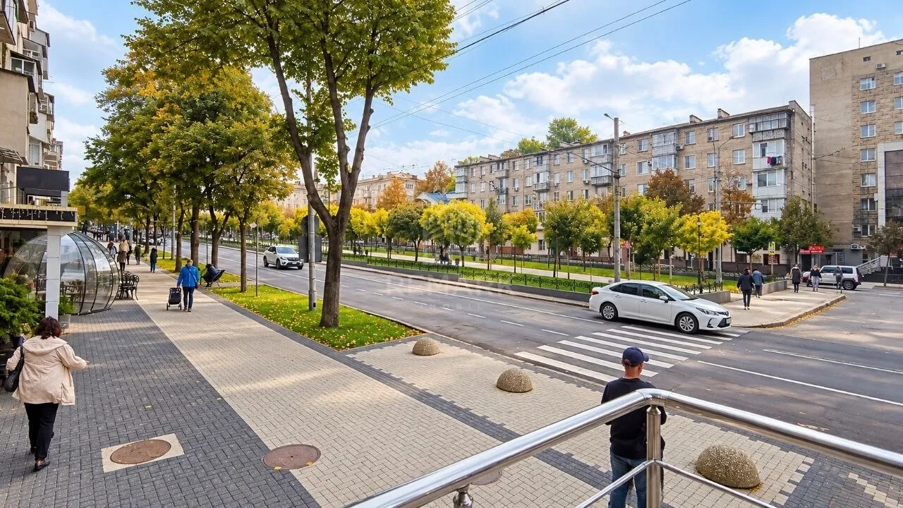 Commercial space, 100 m² — Image 2