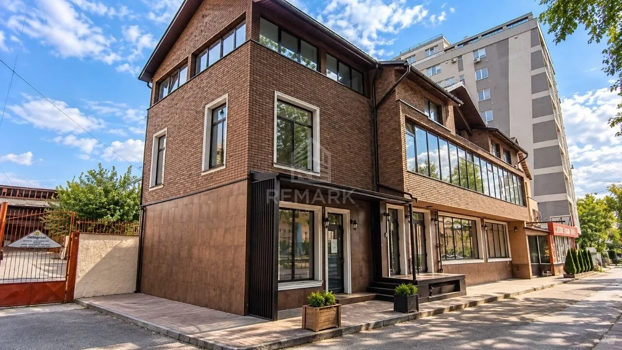 Spațiu comercial, 150 m² — Imagine 1