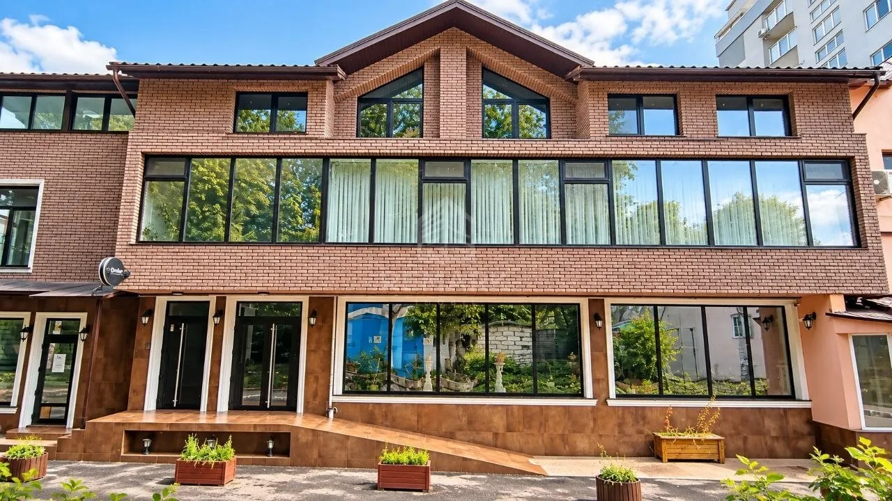 Spațiu comercial, 150 m² — Imagine 3