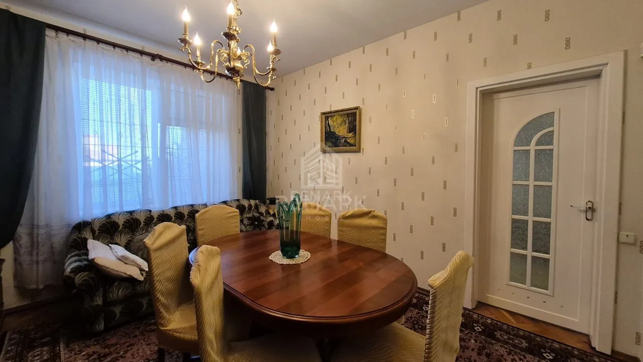 2-etaje casă, 4 camere, 180 m² — Imagine 4