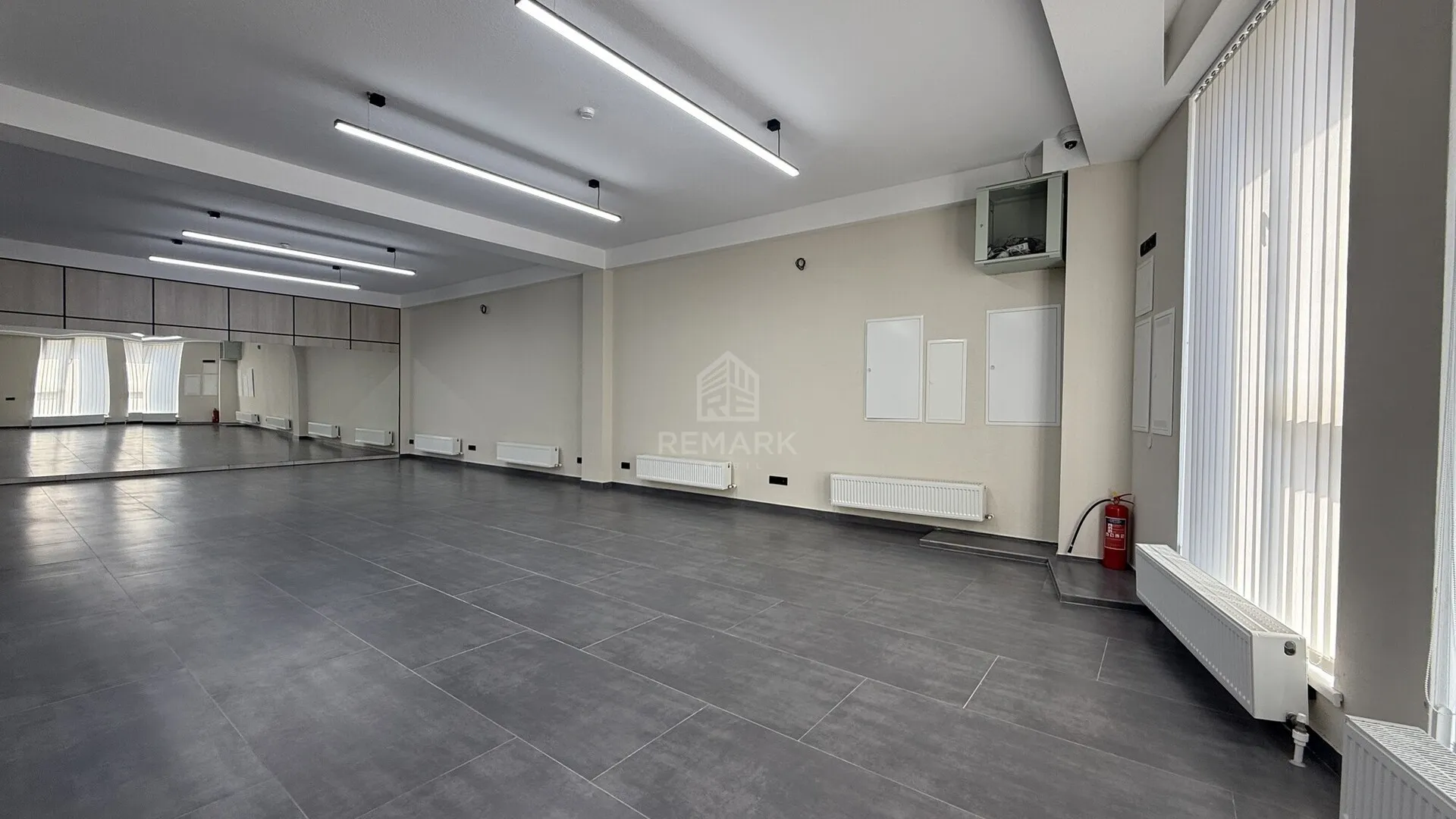 1-bedroom office, 120 m² — Image 3