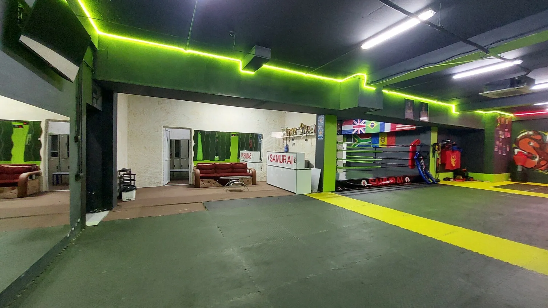 Spațiu comercial, 180 m² — Imagine 1