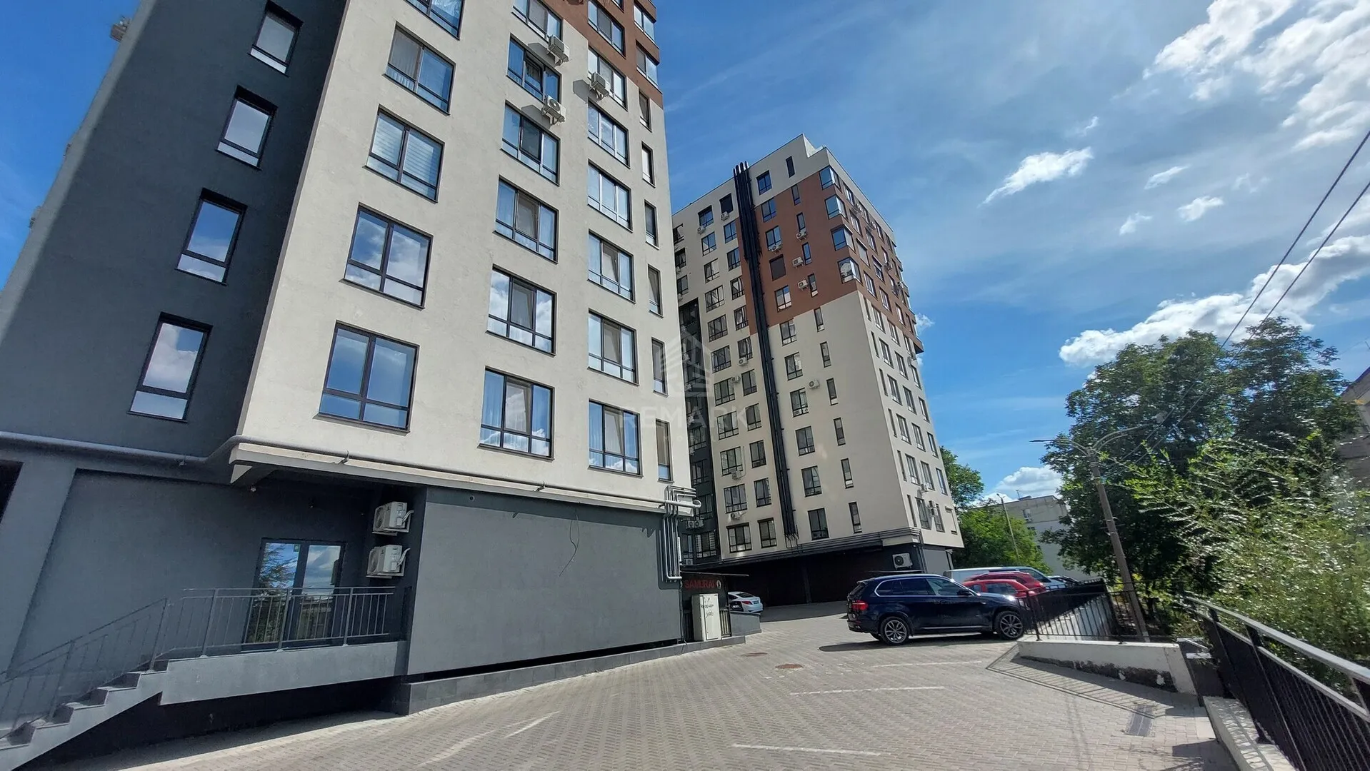 Spațiu comercial, 180 m² — Imagine 2