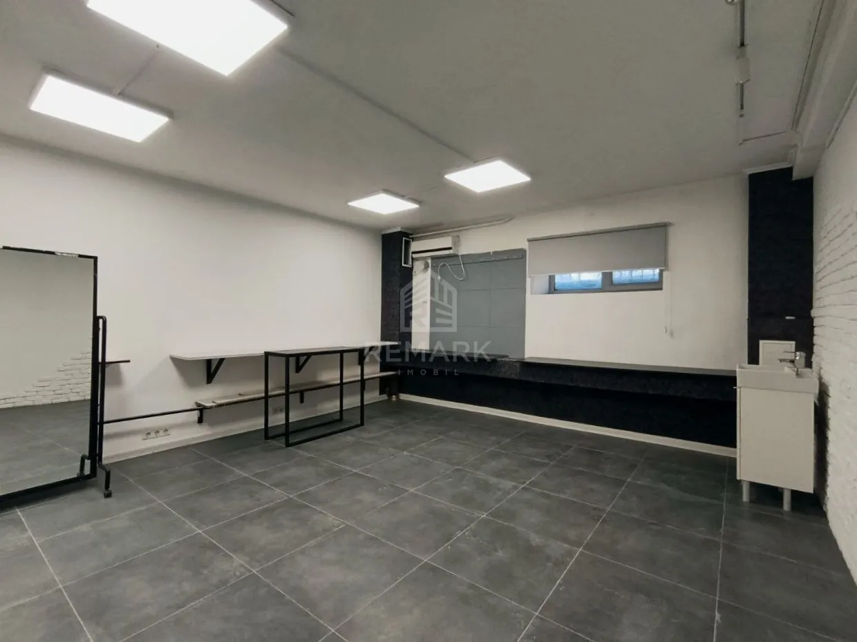 Spațiu comercial, 106 m² — Imagine 4