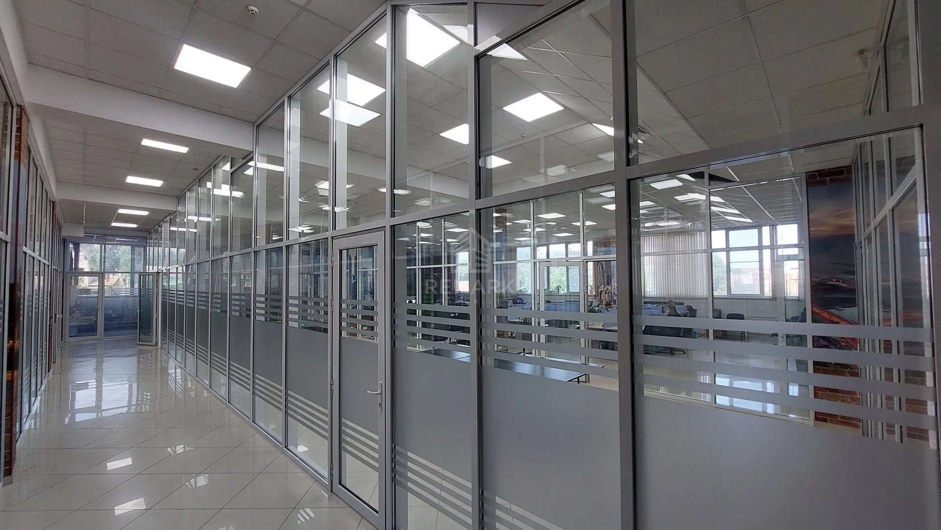1-camere birou, 740 m² — Imagine 3