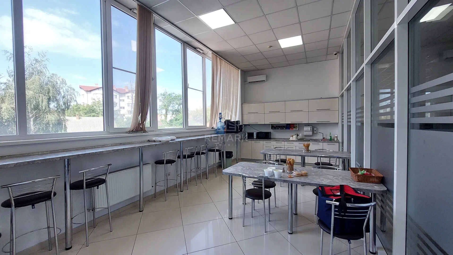 1-camere birou, 740 m² — Imagine 2