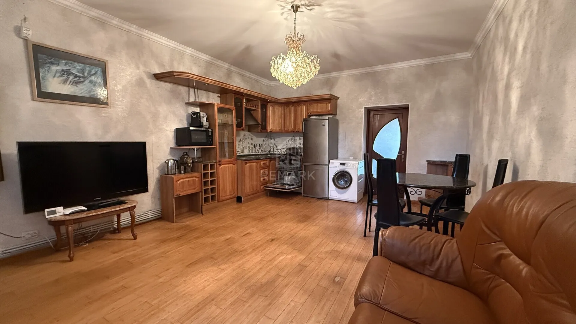 2-camere apartament, 100 m² — Imagine 1