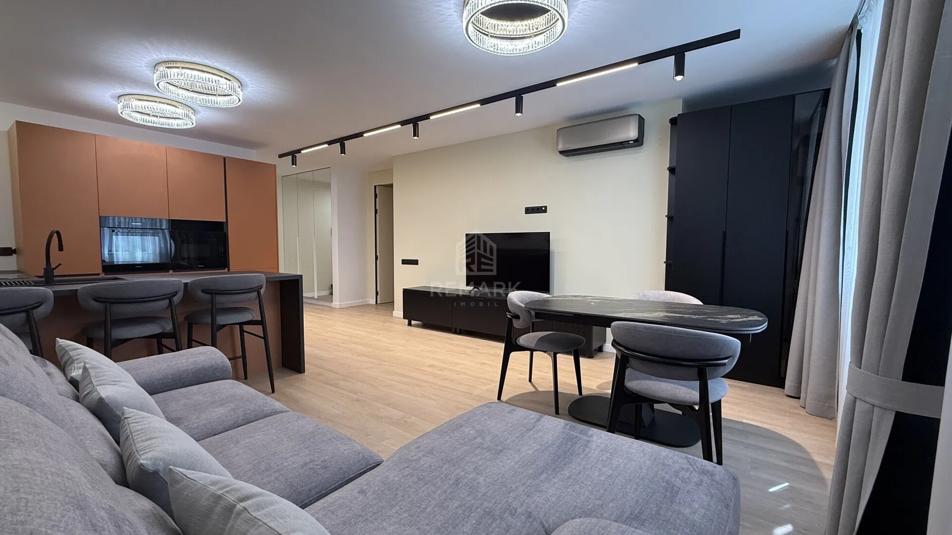 3-camere apartament, 85 m² — Imagine 1