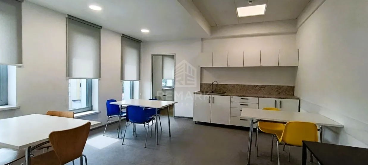 1-camere birou, 285 m² — Imagine 2