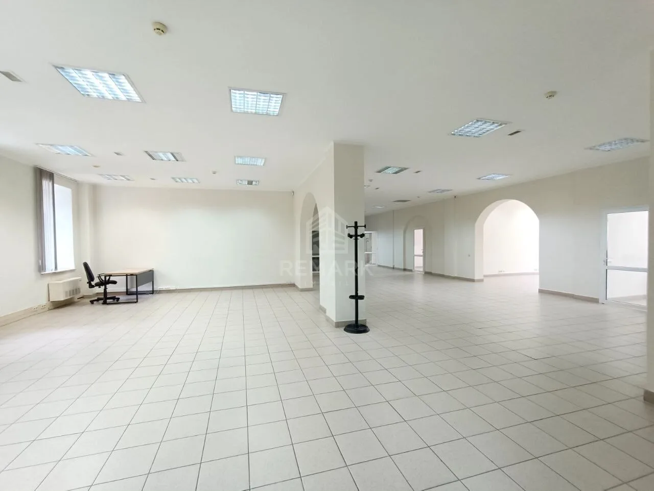Birou, 500 m² — Imagine 4