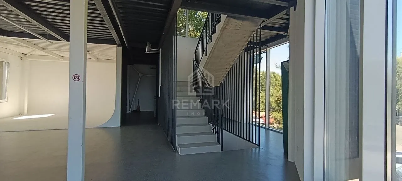 Spațiu comercial, 280 m² — Imagine 2