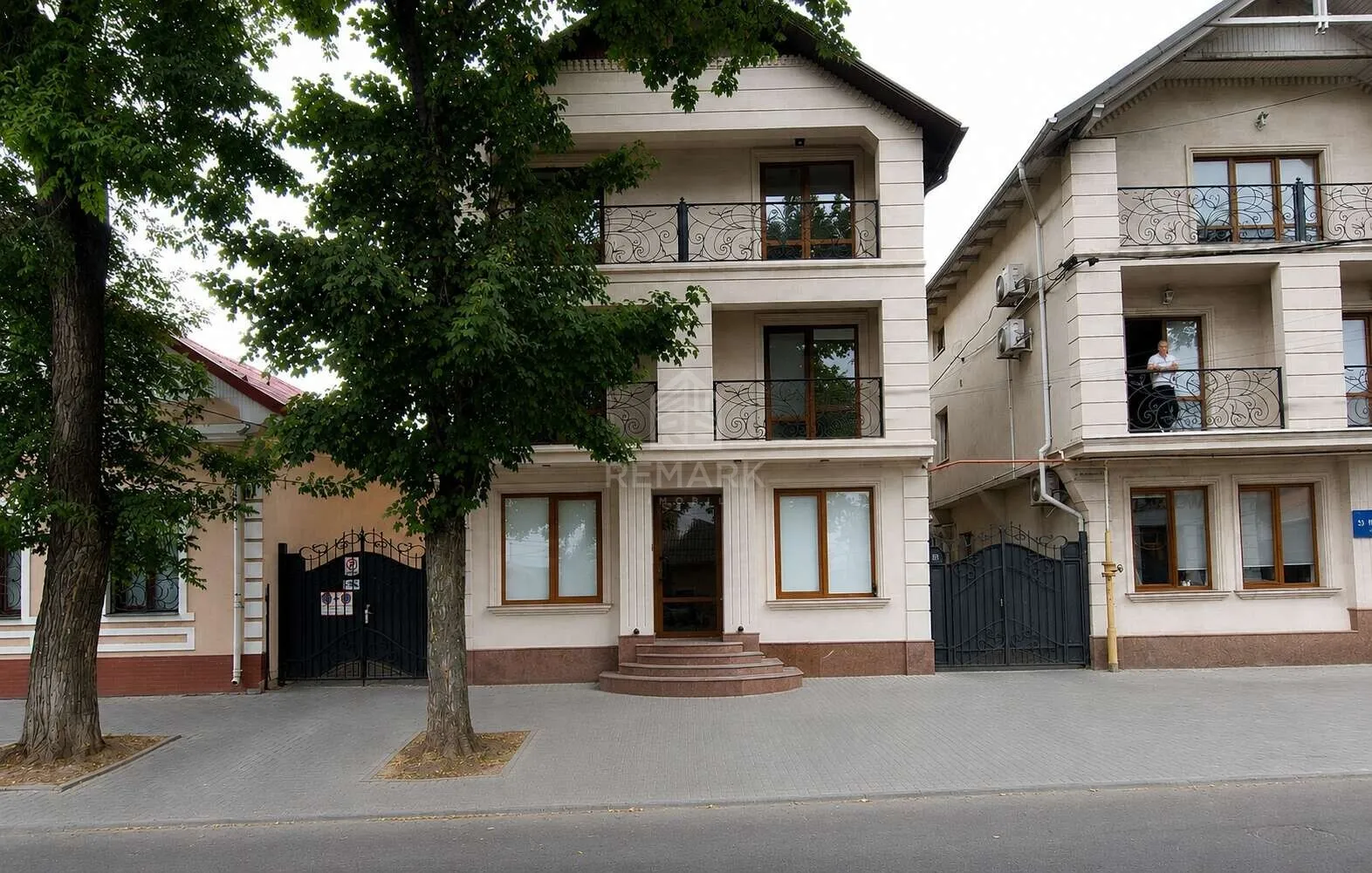 Birou, 270 m² — Imagine 2