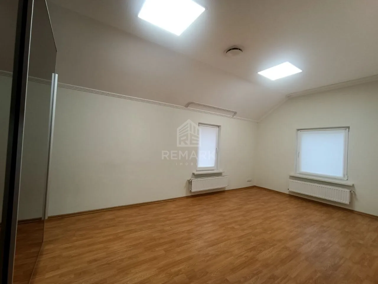 Birou, 270 m² — Imagine 4