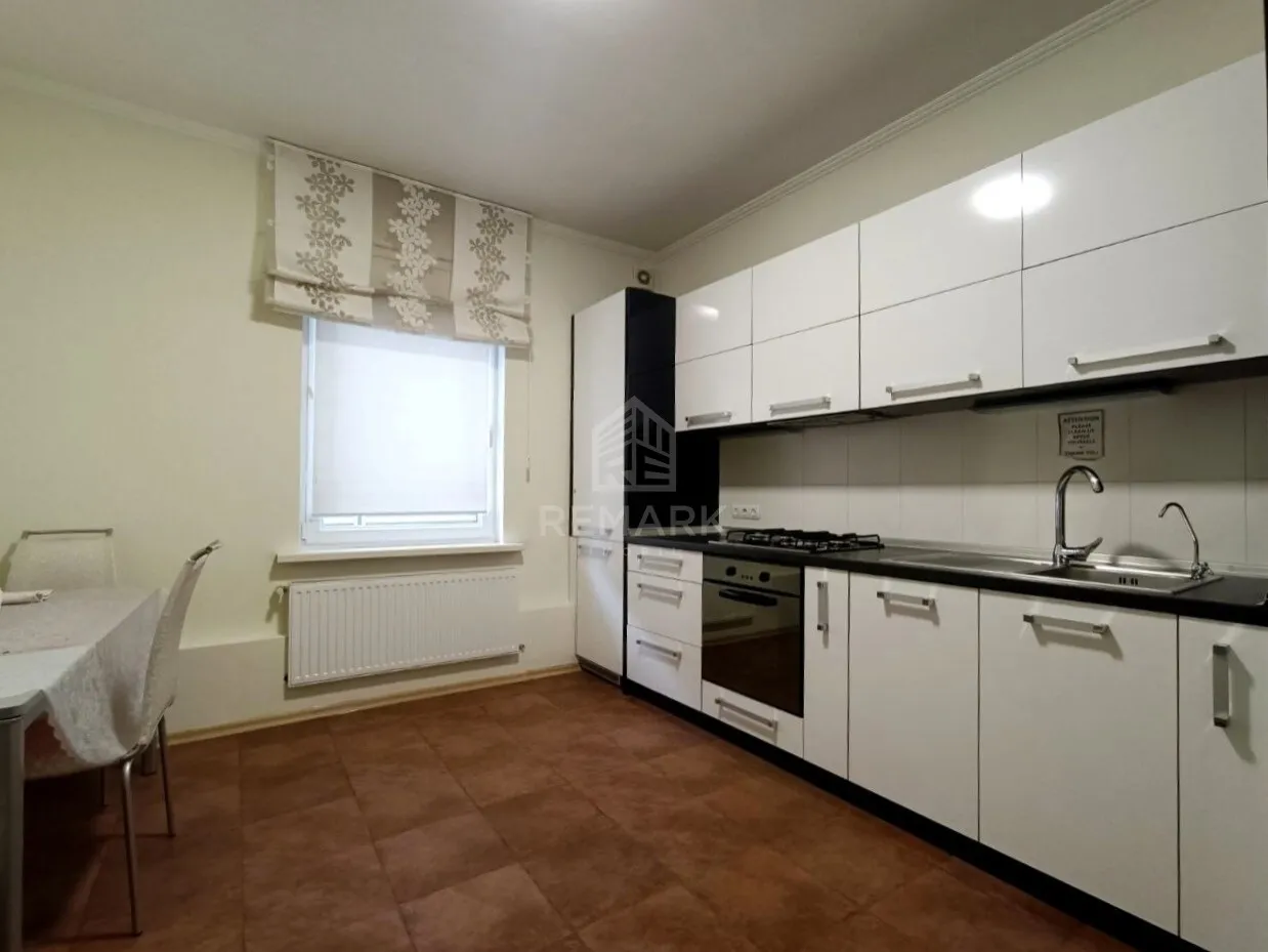 1-camere birou, 270 m² — Imagine 2