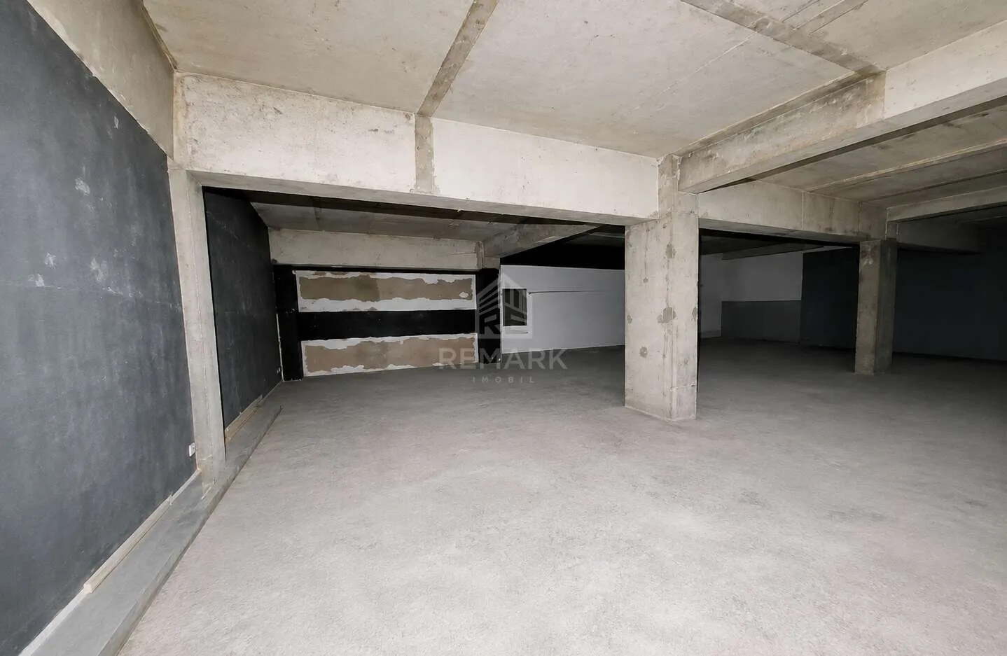 Spațiu comercial, 400 m² — Imagine 3