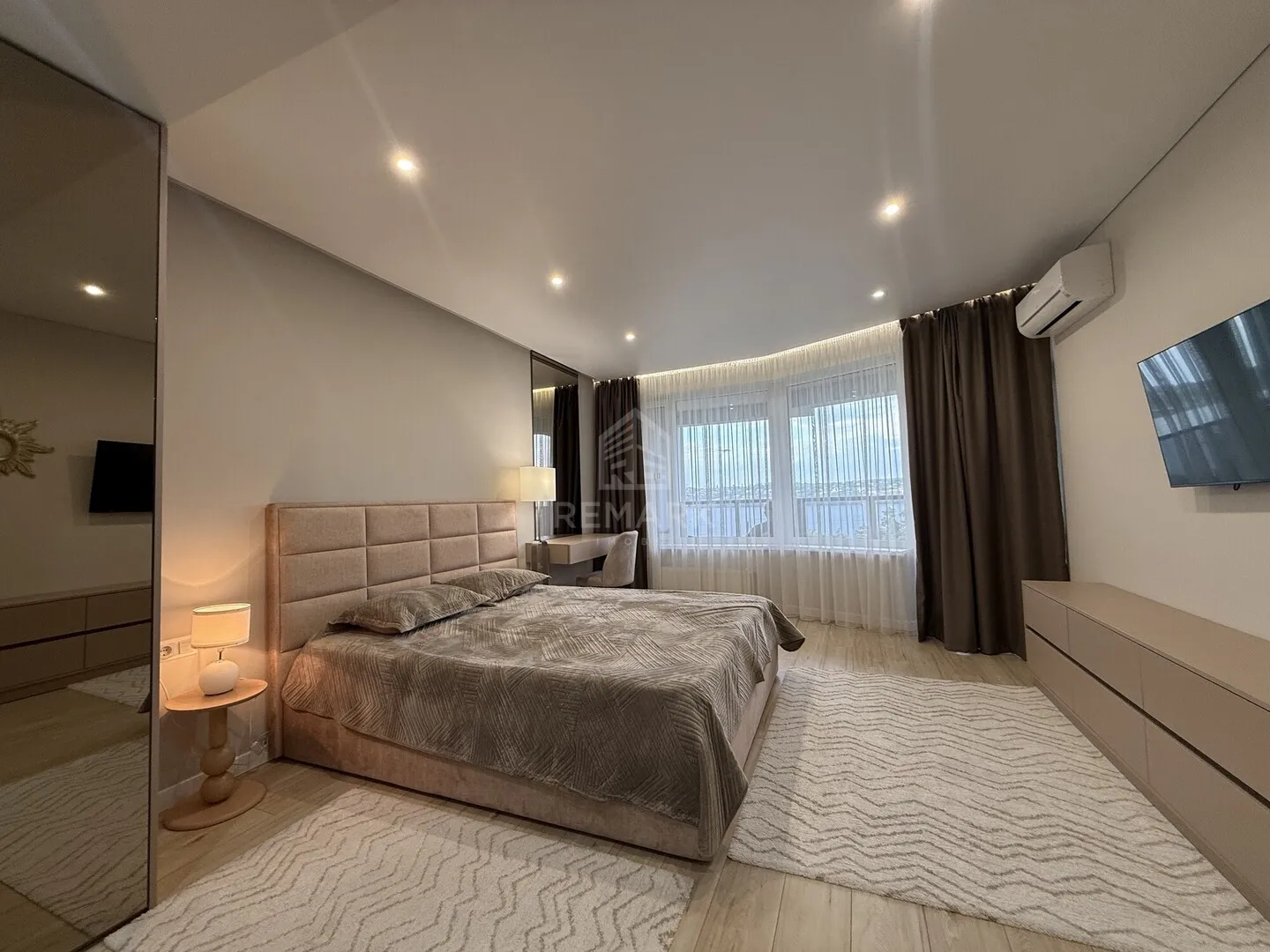 3-camere apartament, 110 m² — Imagine 1