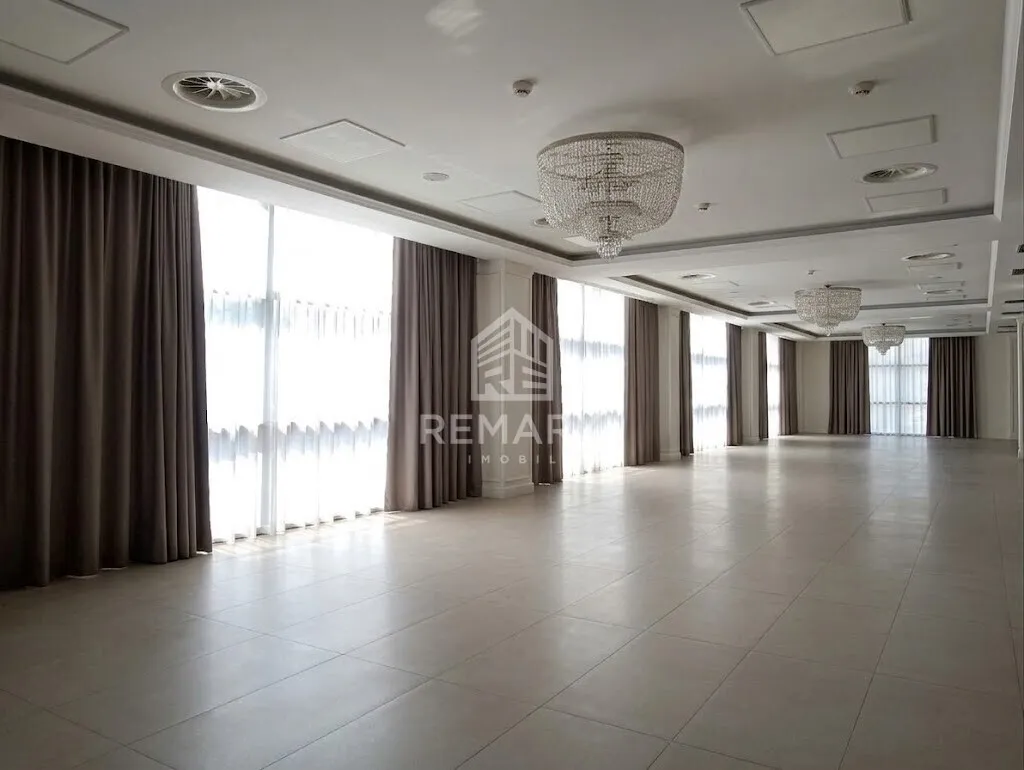 Коммерческое помещение, 2 375 м² — Изображение 3