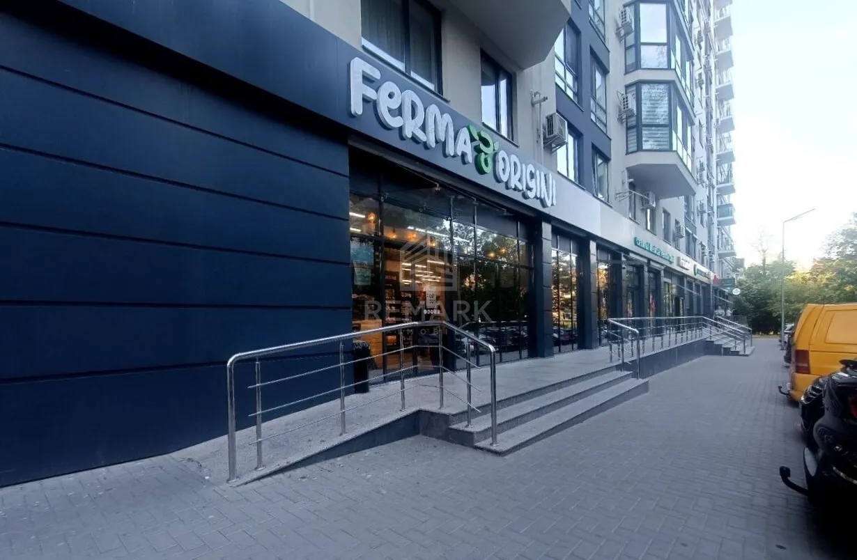 Spațiu comercial, 12 m² — Imagine 1