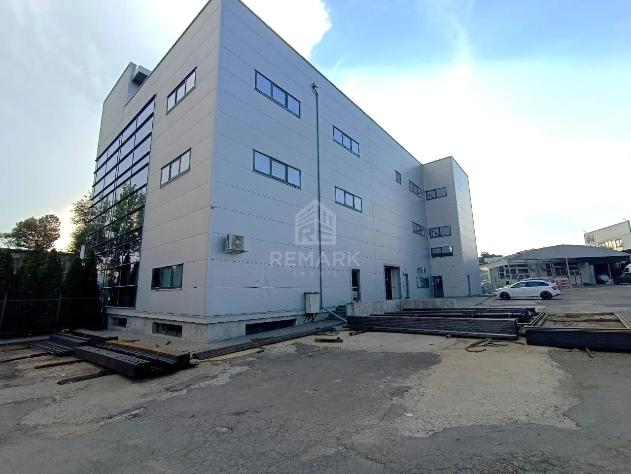 Production space, 450 m² — Image 2