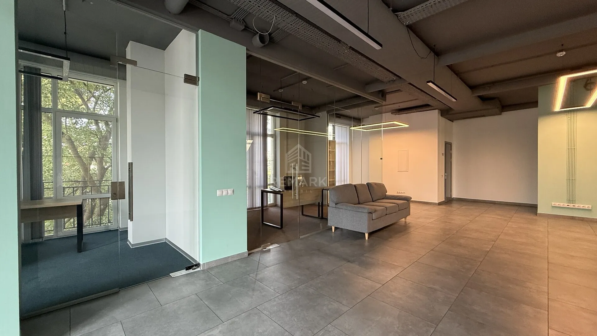 Office, 172 m² — Image 4