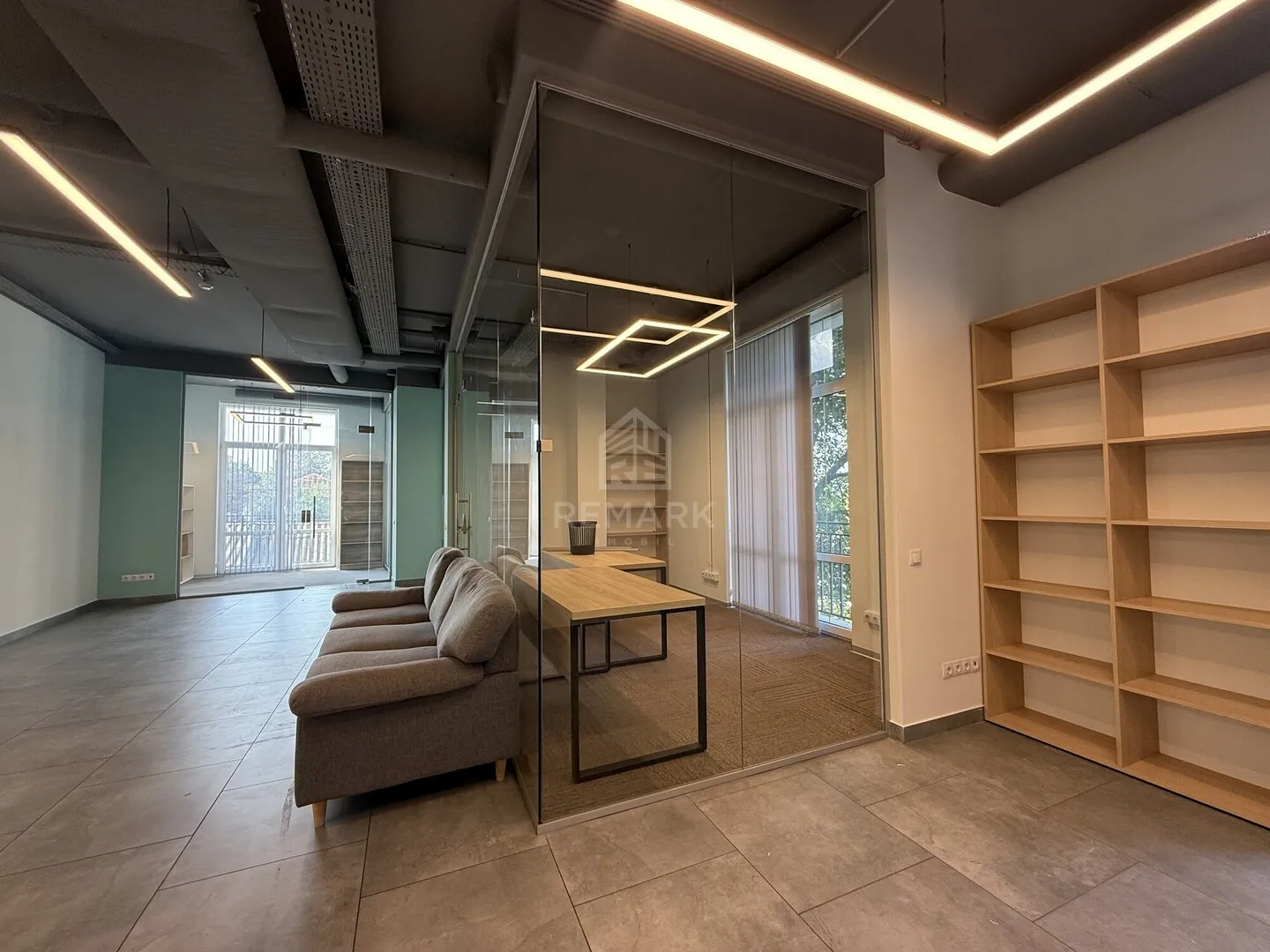1-camere birou, 172 m² — Imagine 4