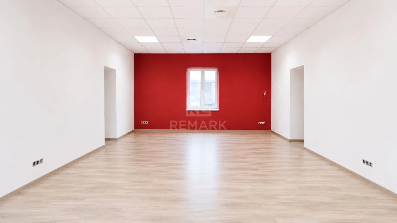 1-bedroom office, 235 m² — Image 1