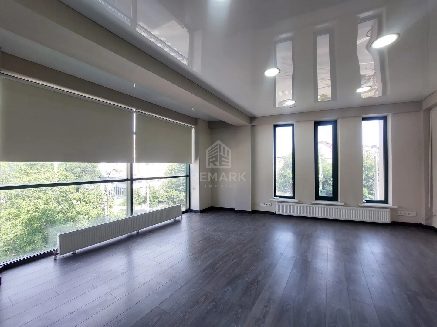 1-camere birou, 141 m² — Imagine 2